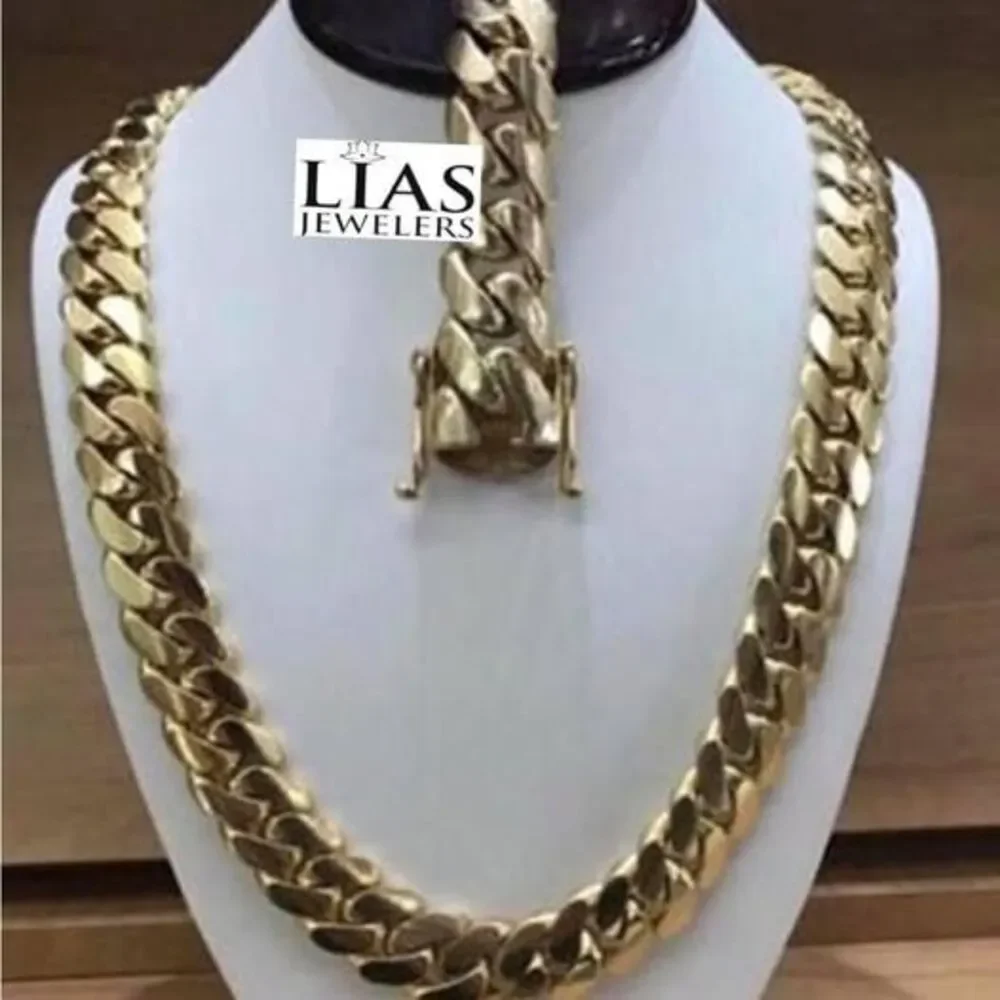 New 18k yellow gold Cuban link chain and bracelet 18mm thick